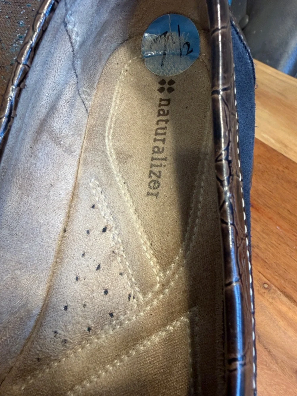 Classic Old Money Naturalizer Navy Suede Loafers Gold Bit‎ 7.5 (GUC)